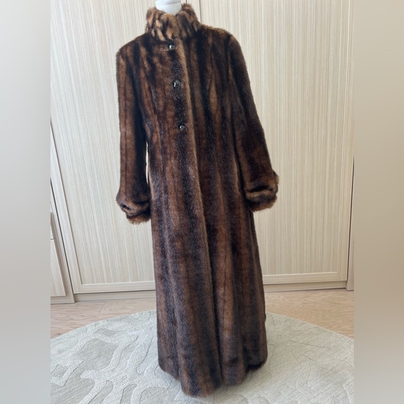 Vintage Dark Brown Full Length Faux Fur Coat Unisex Indian Pre-Owned Luxury Winter Overcoat Pure Woolen Long Fur Jacket main image 1